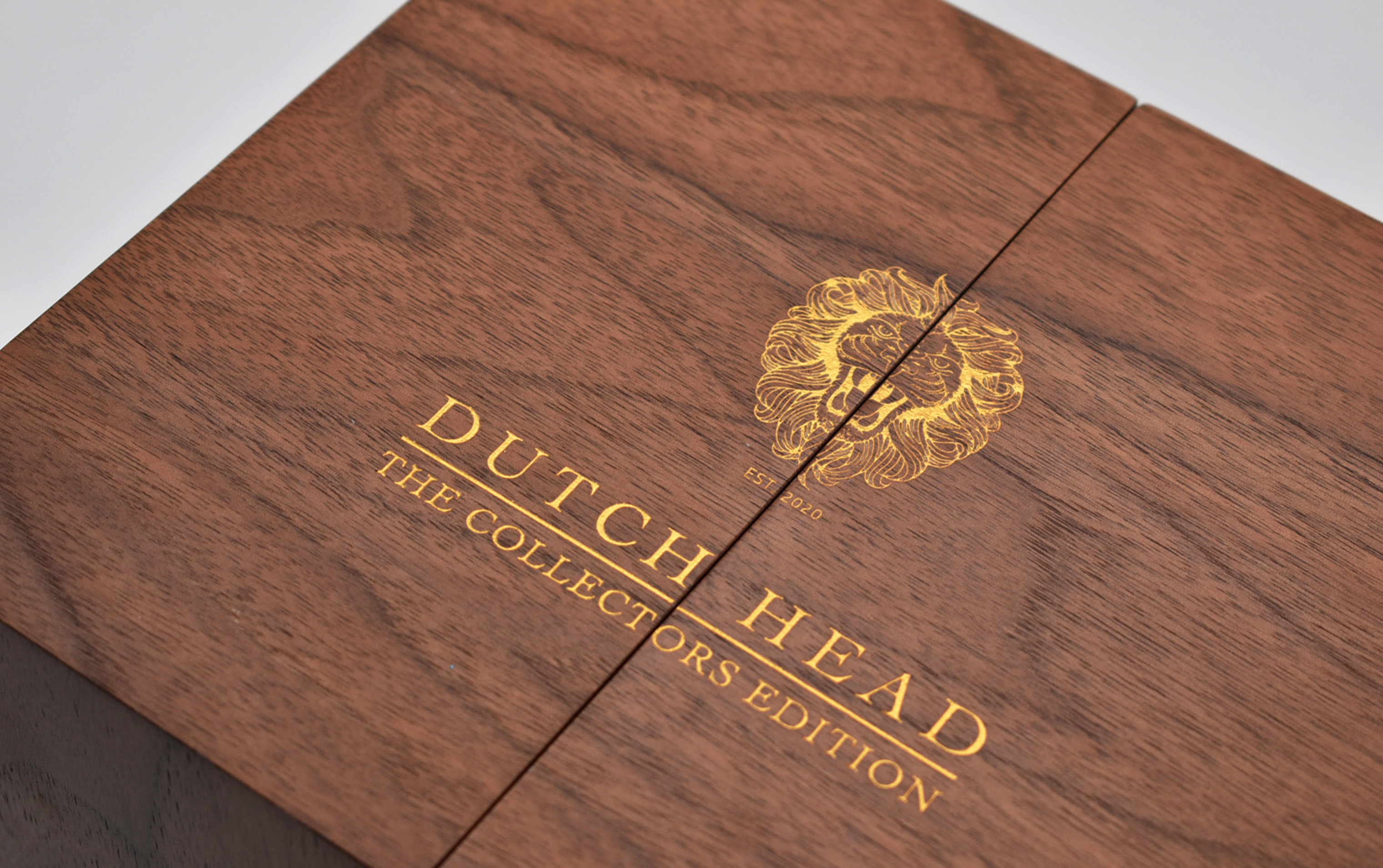 DUTCH-HEAD-RUM_LIGGEND_2